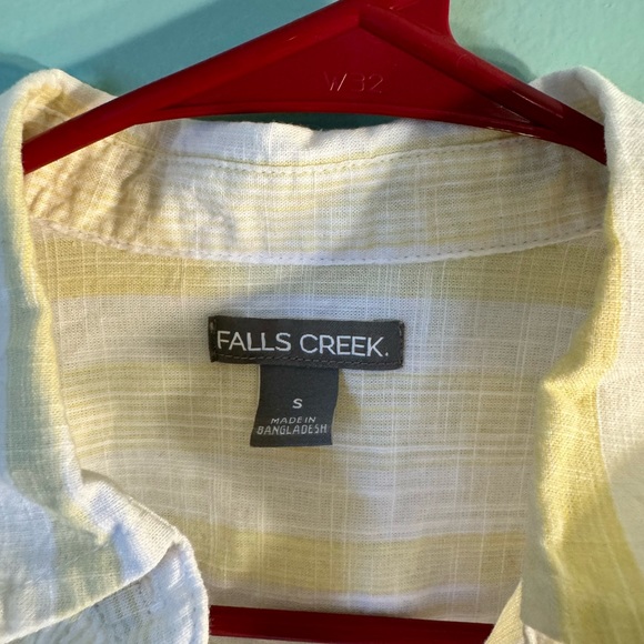 NWT Falls Creek, button down shirt , size small. - Picture 3 of 4